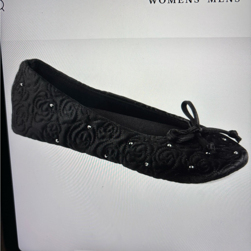Isotoner’s Women's Ballet Slipper